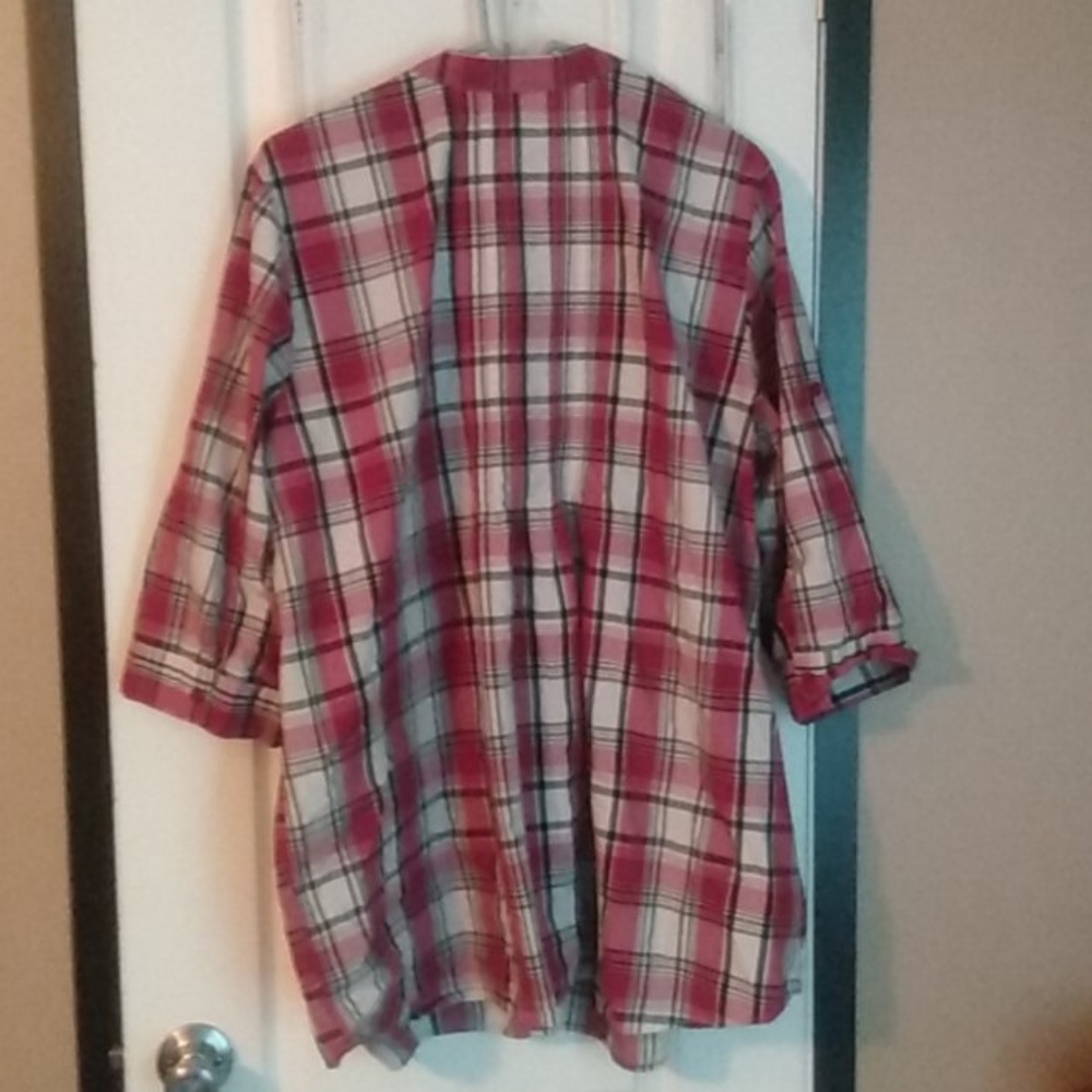 Blouse - Picture 2 of 4